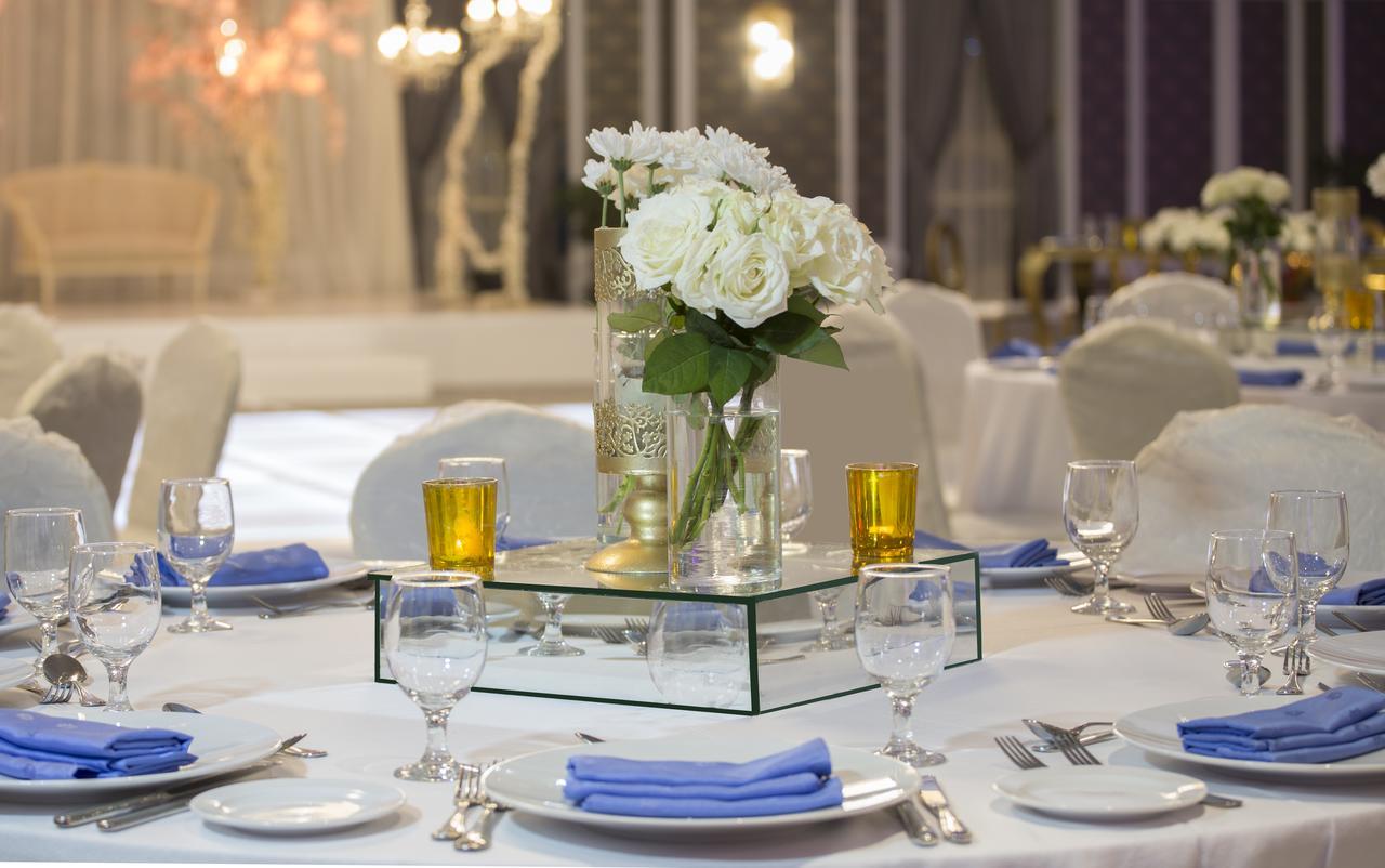 Gewan Hotel Cairo New Cairo Екстериор снимка A table set for a formal dinner